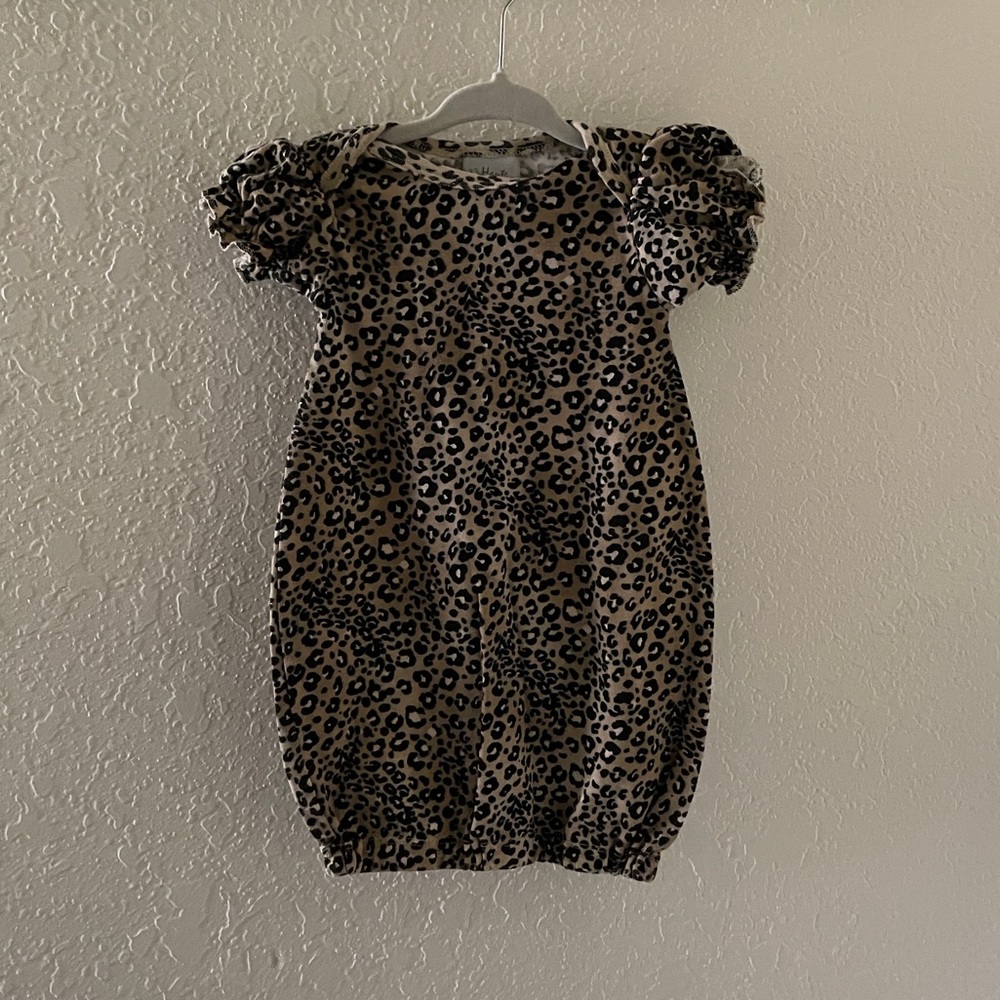 Size 0-3 Month Haute Baby Gown